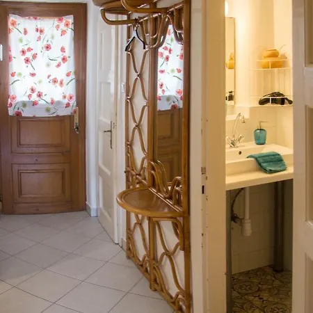 Quiet Corporate & Dental Hub Flat - Obuda *