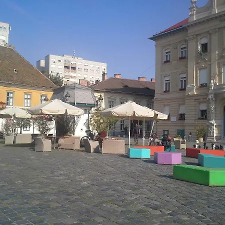 Quiet Corporate & Dental Hub Flat - Obuda